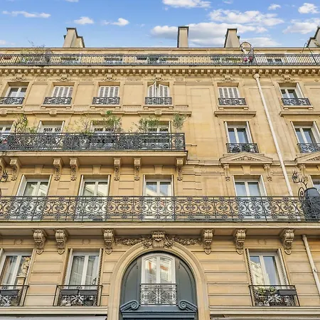 Luxury La Tour