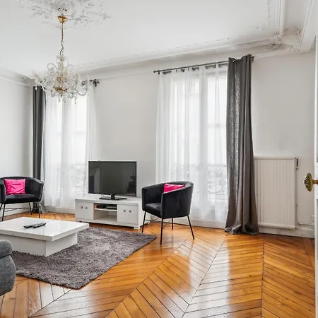 Luxury La Tour