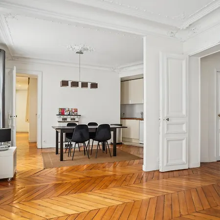 Apartman Luxury La Tour Párizs