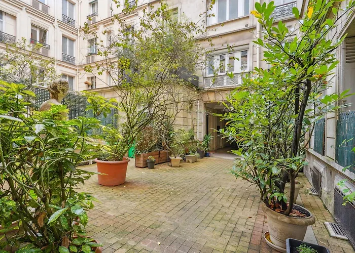 Luxury La Tour Lejlighed Paris