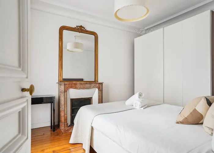 Luxury La Tour